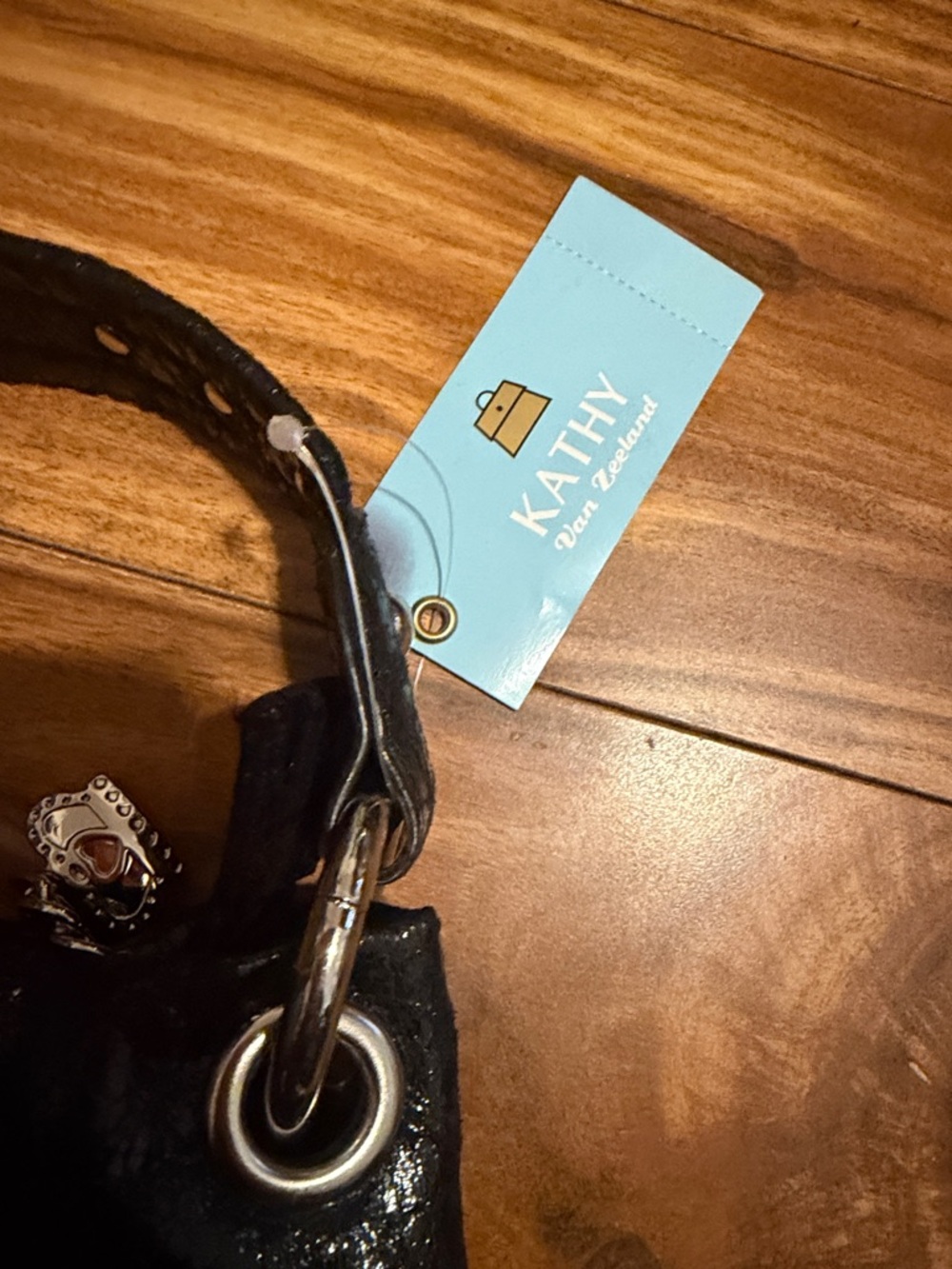 Kathy Van Zeeland Black Pleated Shoulder Bag with Silver Crest - Picture 2 of 7